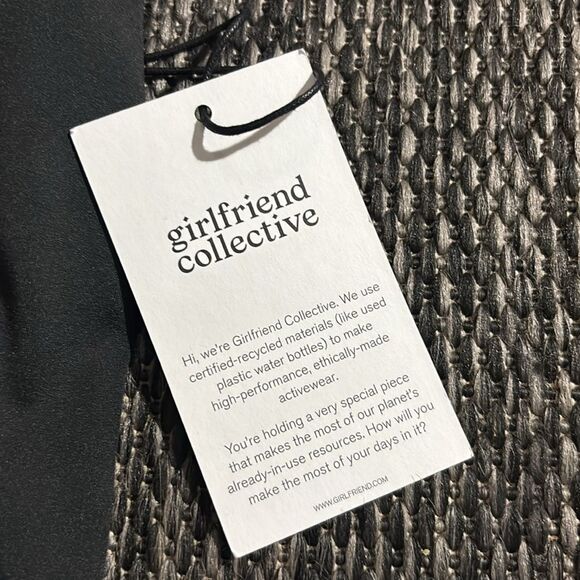 Girlfriend collective Black Willa Strappy Tank - Picture 4 of 7